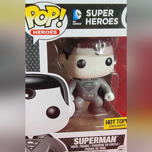 Brand new Superman Hot topic exclusive funko # 07 (nib) - Picture 3 of 7